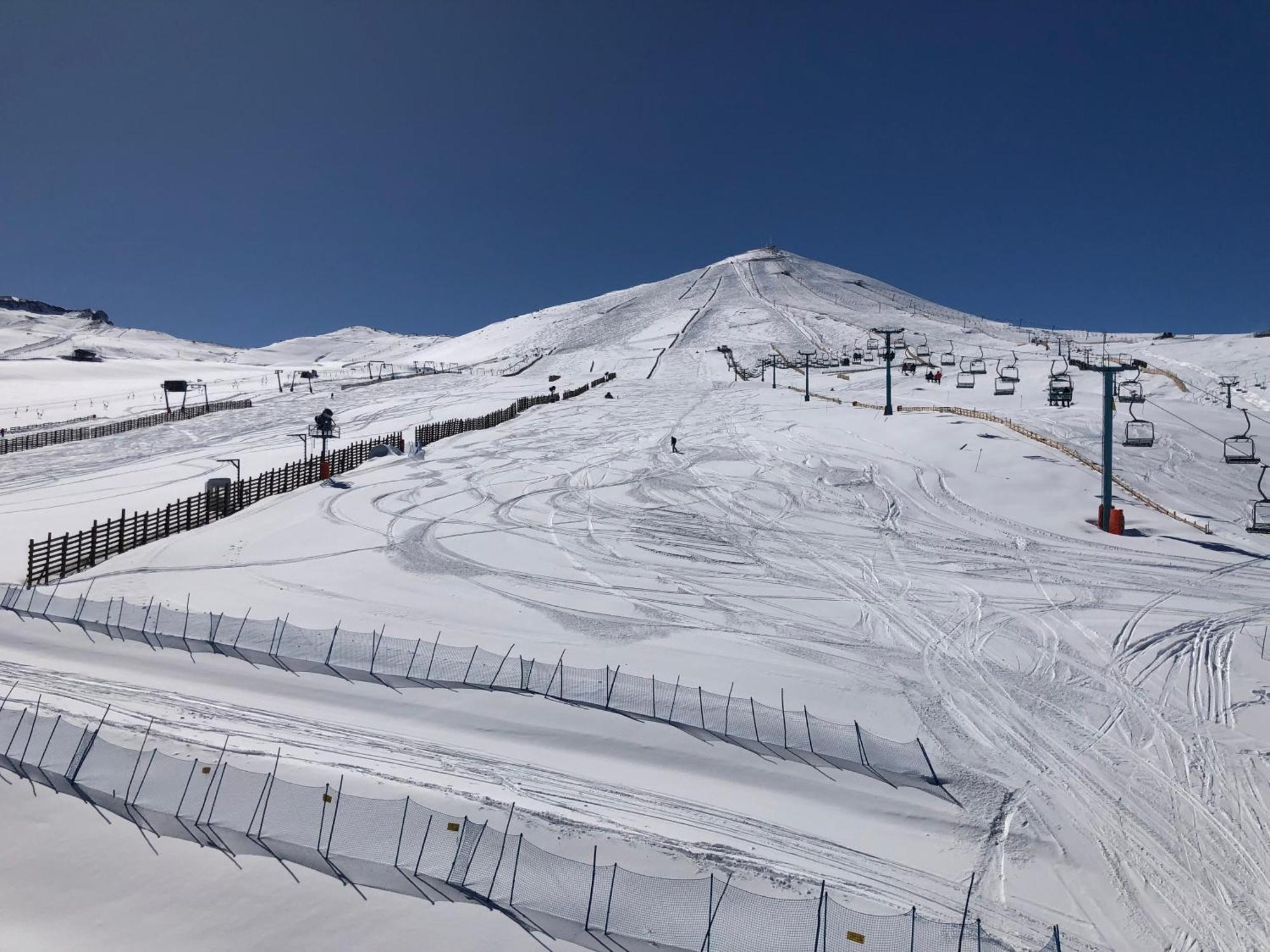 Departamentos Alojamiento Oficial Gran Parador Ski In - Out, Centro De Ski El Colorado, Farellones - Unico Con Descuentos En Servicios Del Centro De Ski Exteriör bild